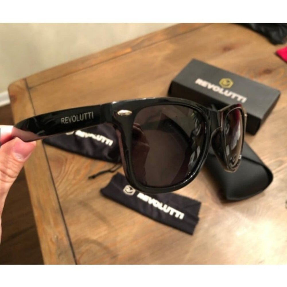 Polarized Sunglasses for Men and Women |Black UV400 Protection Factor Anti Glare